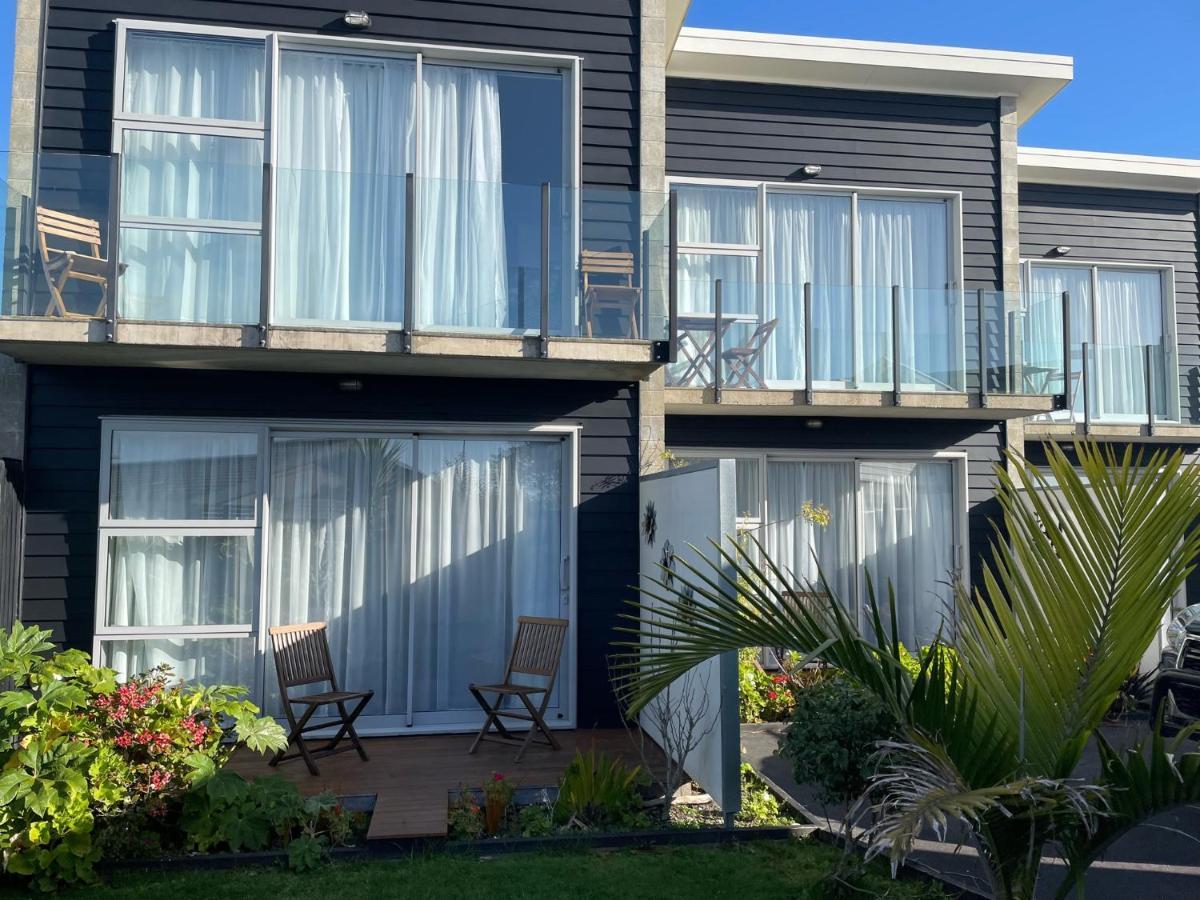 Carters By The Sea Beachside Studio Apartments Carters Beach Extérieur photo