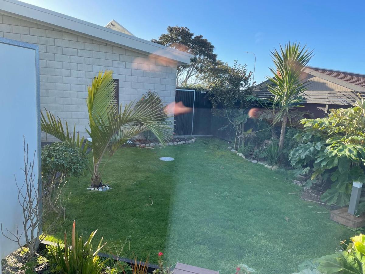 Carters By The Sea Beachside Studio Apartments Carters Beach Extérieur photo